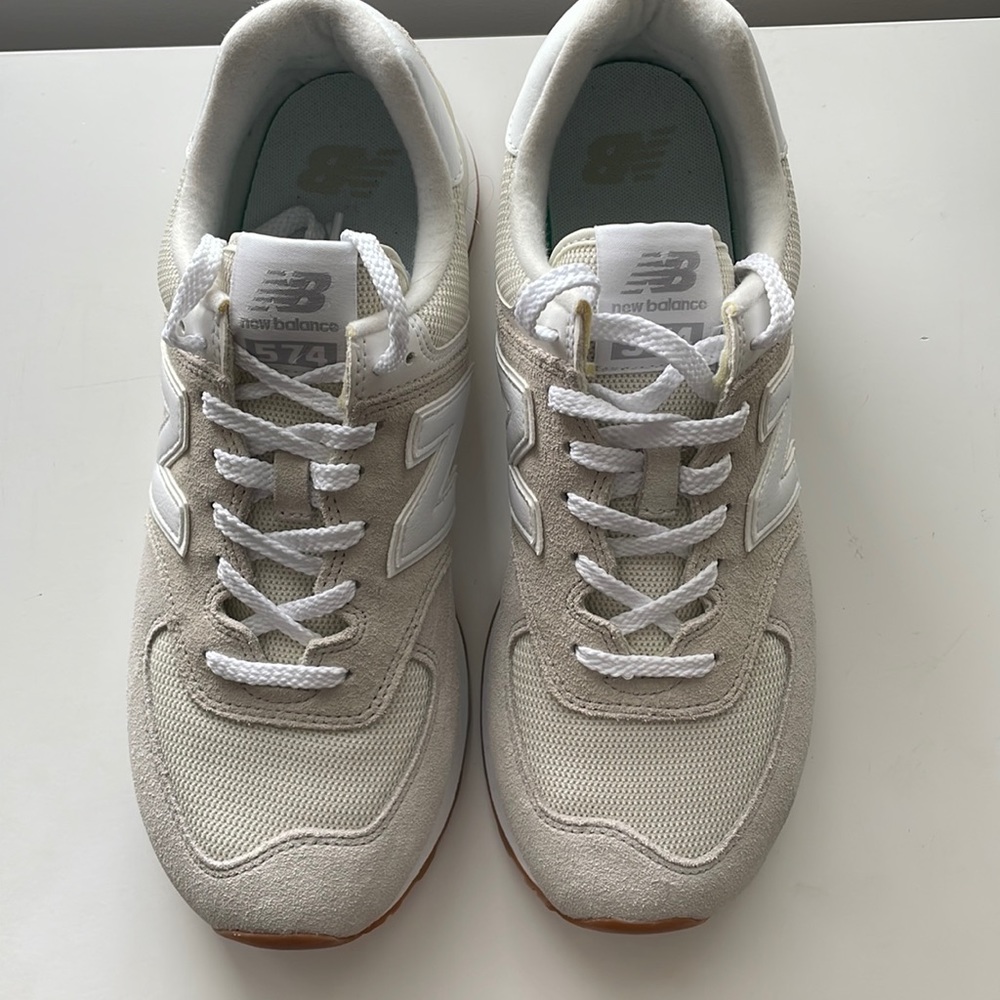 574 New Balance Womens shoes